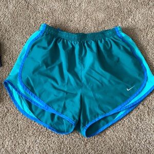 Nike Running Short size M